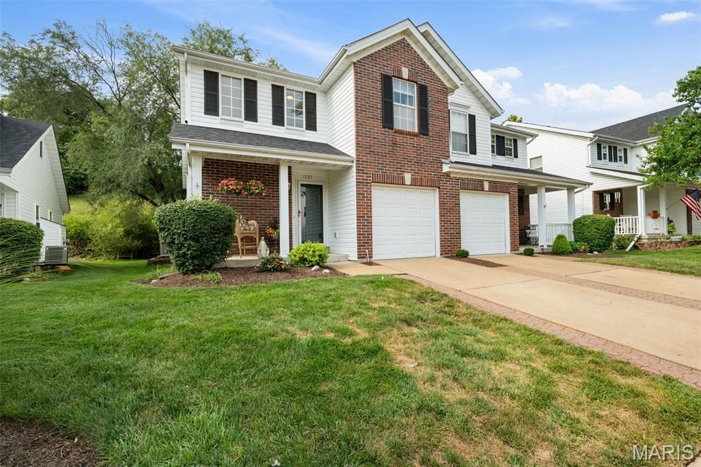 1227 Big Bend Crossing Drive, Manchester, MO 63088