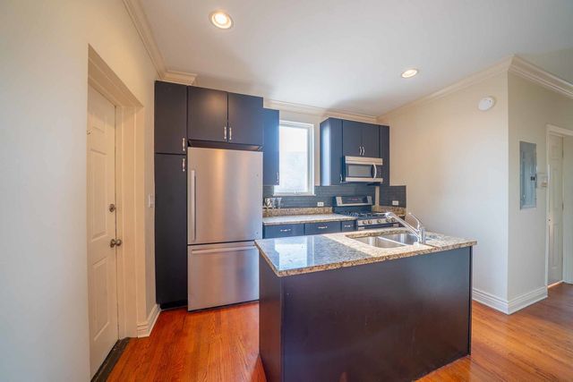 3123 W Washington Boulevard 3, Chicago, IL 60612