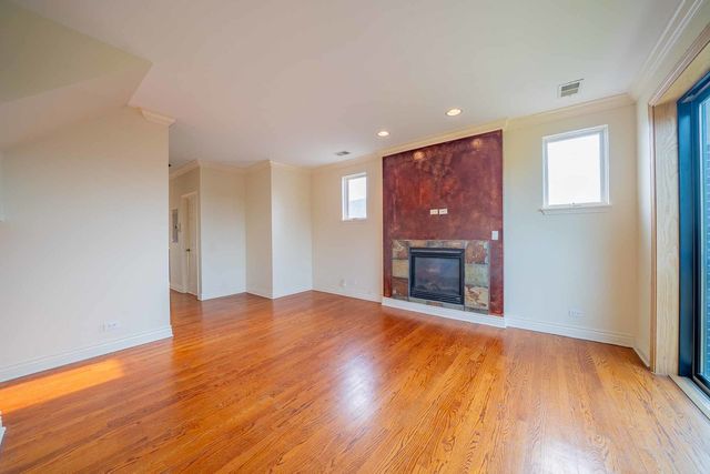 3123 W Washington Boulevard 3, Chicago, IL 60612