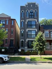 3123 W Washington Boulevard 3, Chicago, IL 60612
