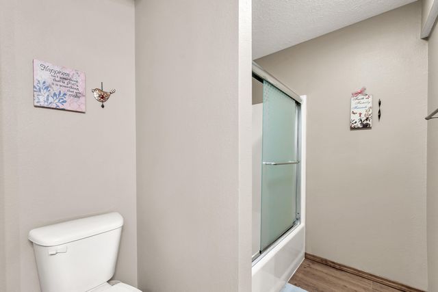 1266 W Bridgewood Place, Nixa, MO 65714