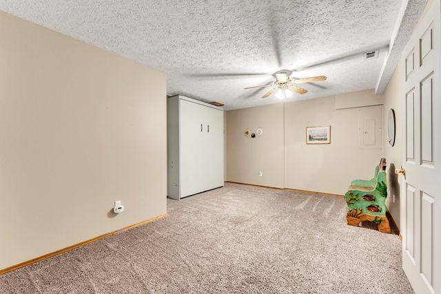 1266 W Bridgewood Place, Nixa, MO 65714