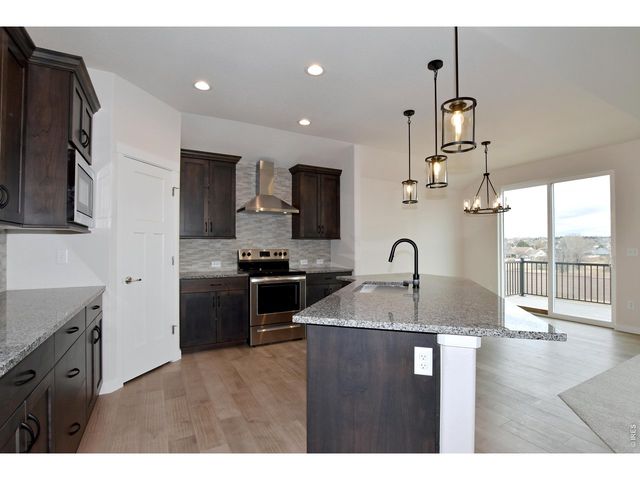 1189 Crown Sparrow St, Johnstown, CO 80534