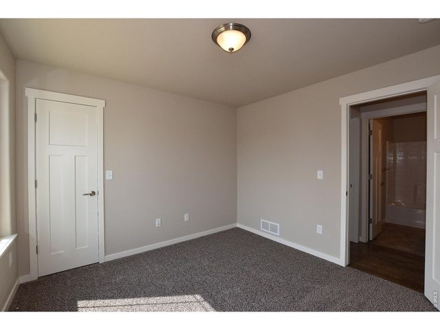 1189 Crown Sparrow St, Johnstown, CO 80534