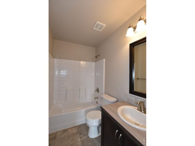 1189 Crown Sparrow St, Johnstown, CO 80534