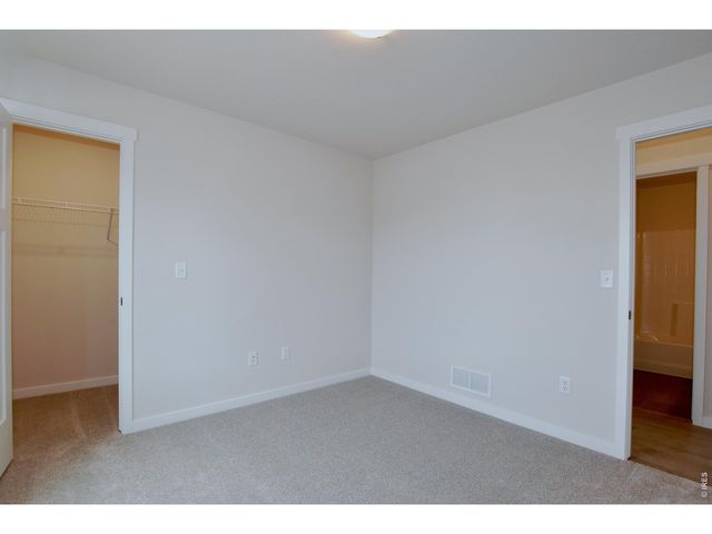 1189 Crown Sparrow St, Johnstown, CO 80534