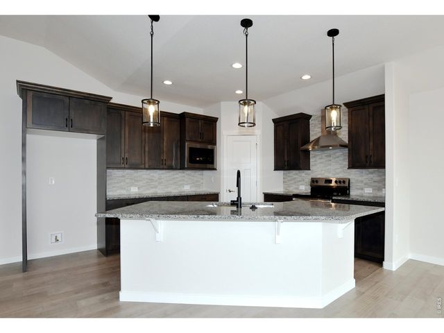 1189 Crown Sparrow St, Johnstown, CO 80534