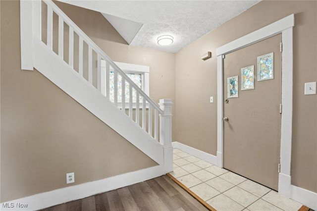 120 Grant Avenue, Cuyahoga Falls, OH 44221