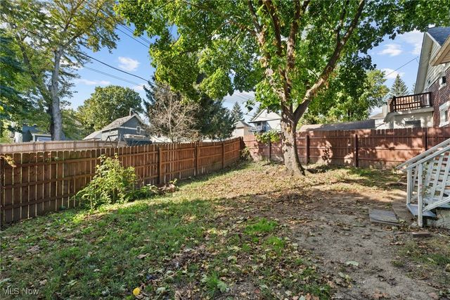 120 Grant Avenue, Cuyahoga Falls, OH 44221