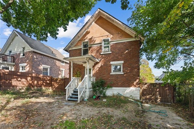 120 Grant Avenue, Cuyahoga Falls, OH 44221