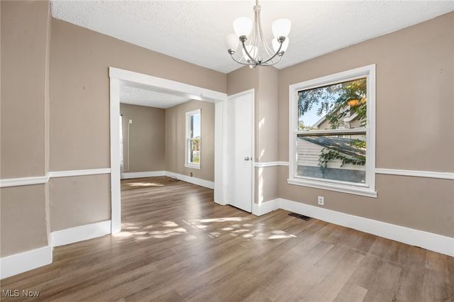 120 Grant Avenue, Cuyahoga Falls, OH 44221