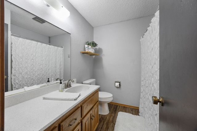 13 Cumbrian Drive, Bella Vista, AR 72714