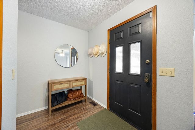 13 Cumbrian Drive, Bella Vista, AR 72714