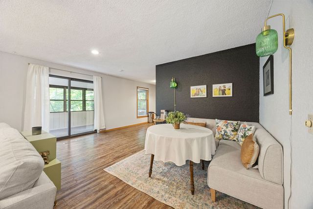 13 Cumbrian Drive, Bella Vista, AR 72714