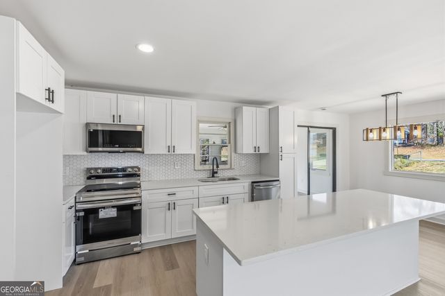 2860 Powder Horn Trail SW, Marietta, GA 30064
