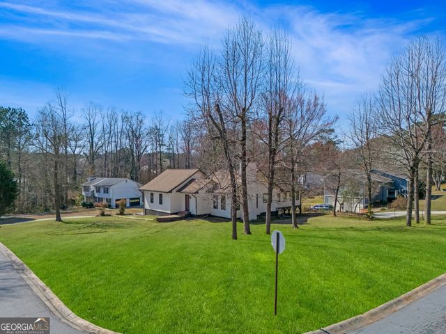 2860 Powder Horn Trail SW, Marietta, GA 30064