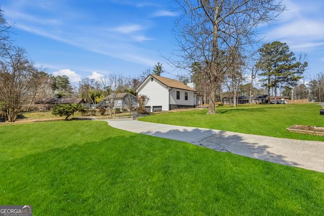 2860 Powder Horn Trail SW, Marietta, GA 30064