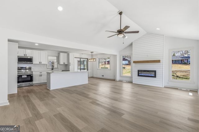 2860 Powder Horn Trail SW, Marietta, GA 30064