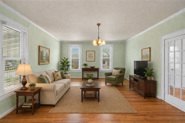 305 South Main Street, Caldwell, TX 77836
