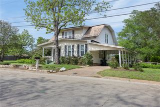 305 South Main Street, Caldwell, TX 77836