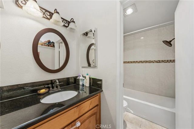 6284 Corte Barata, Camarillo, CA 93012
