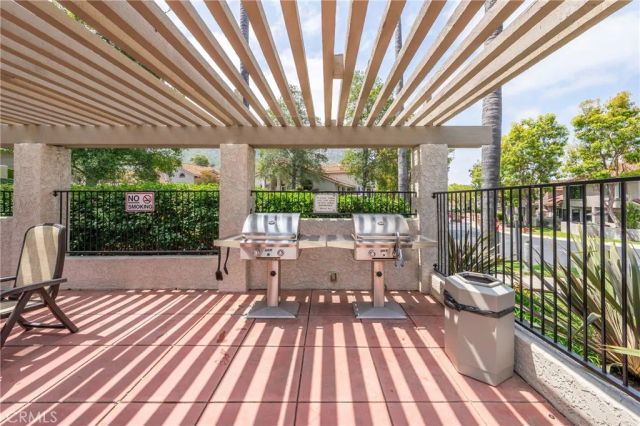 6284 Corte Barata, Camarillo, CA 93012