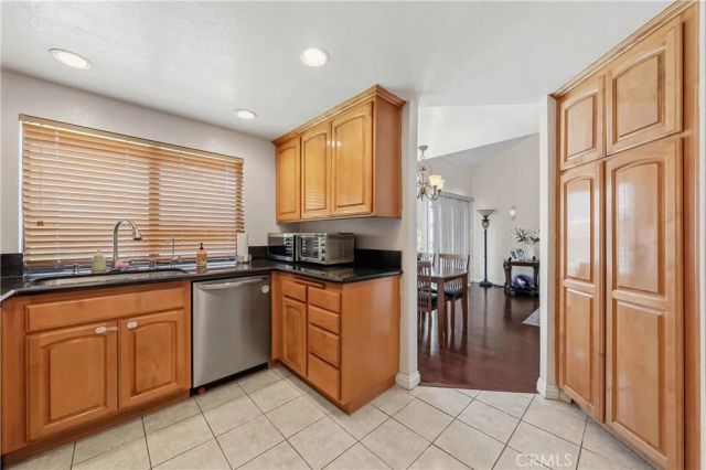 6284 Corte Barata, Camarillo, CA 93012