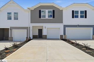 437 Blissful Court, Taylors, SC 29687