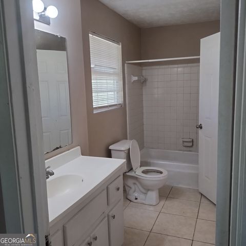 6521 King William Drive, Morrow, GA 30260