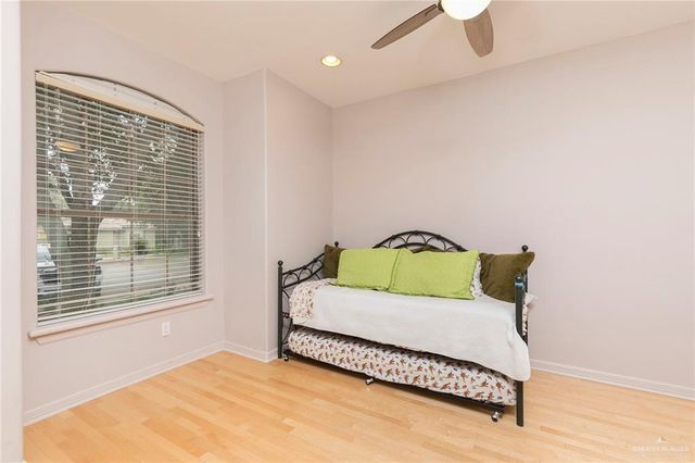 505 E Thornhill Avenue, Mcallen, TX 78503