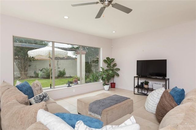 505 E Thornhill Avenue, Mcallen, TX 78503