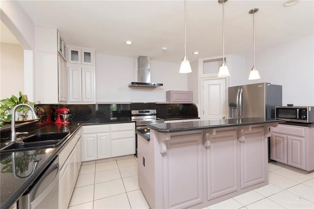 505 E Thornhill Avenue, Mcallen, TX 78503