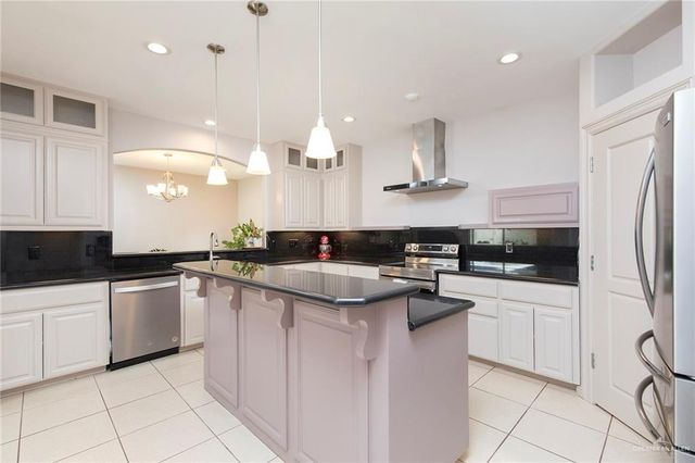 505 E Thornhill Avenue, Mcallen, TX 78503