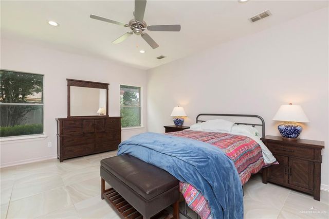 505 E Thornhill Avenue, Mcallen, TX 78503