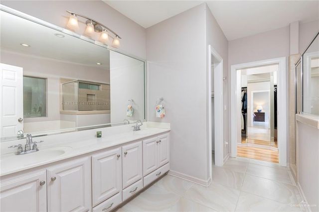 505 E Thornhill Avenue, Mcallen, TX 78503