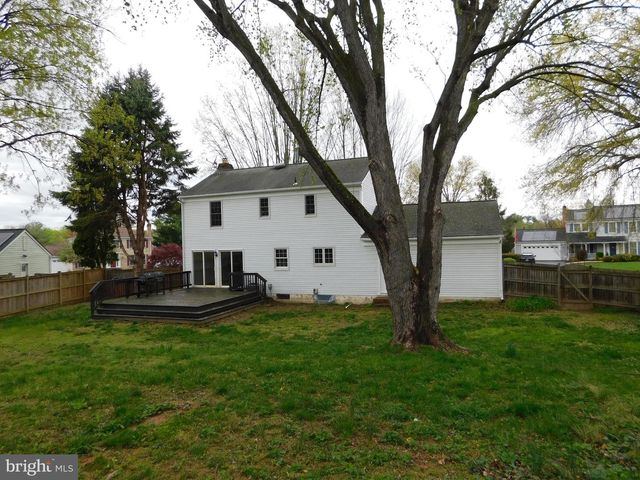 916 POINTER RIDGE DR, Gaithersburg, MD 20878