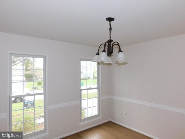 916 POINTER RIDGE DR, Gaithersburg, MD 20878