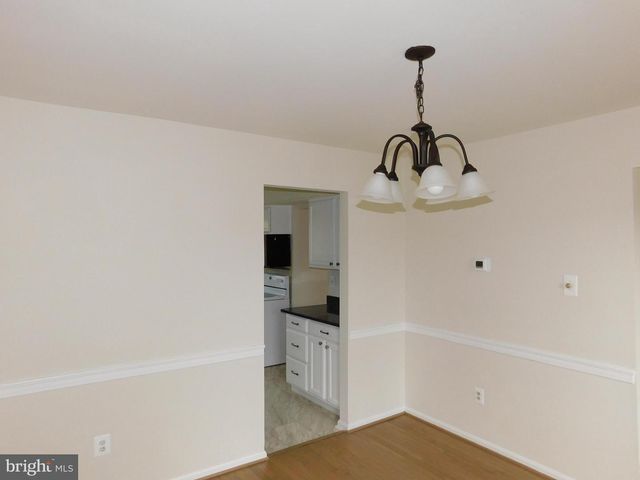 916 POINTER RIDGE DR, Gaithersburg, MD 20878