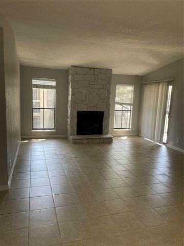 17401 Red Oak Drive 94, Houston, TX 77090