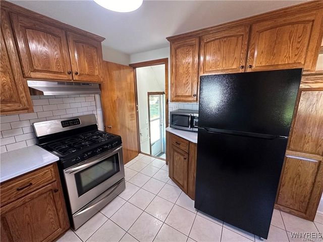 40 Oehman Boulevard, Cheektowaga, NY 14225