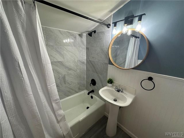 40 Oehman Boulevard, Cheektowaga, NY 14225