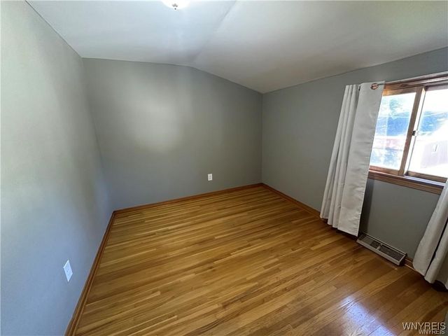 40 Oehman Boulevard, Cheektowaga, NY 14225