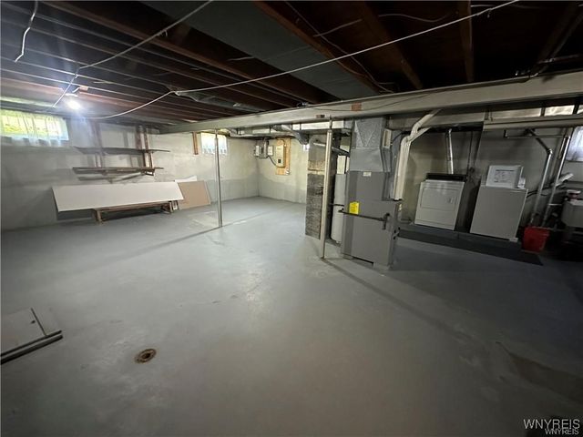 40 Oehman Boulevard, Cheektowaga, NY 14225