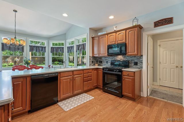 93 Brandywine Drive, Amherst, NY 14221