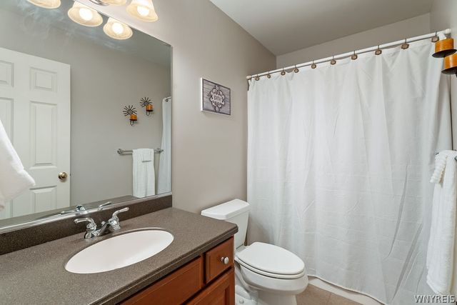 93 Brandywine Drive, Amherst, NY 14221