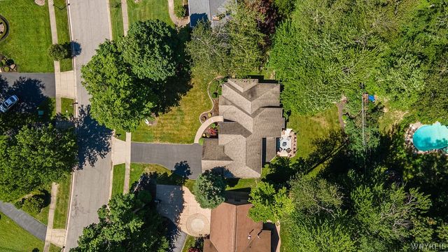 93 Brandywine Drive, Amherst, NY 14221