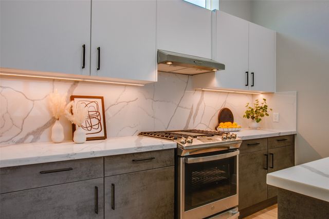 2214 Annex Avenue 105, Dallas, TX 75204