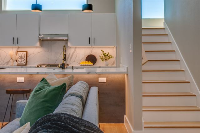 2214 Annex Avenue 105, Dallas, TX 75204