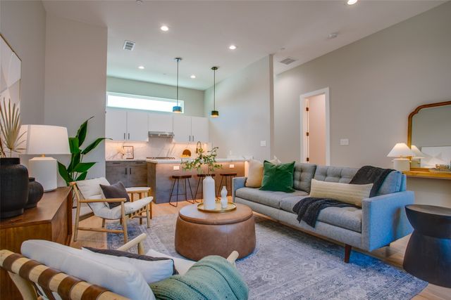 2214 Annex Avenue 105, Dallas, TX 75204