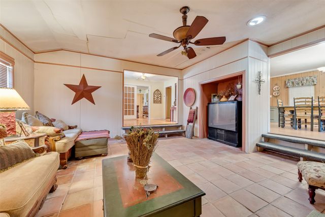 1209 N Macarthur Boulevard, Irving, TX 75061